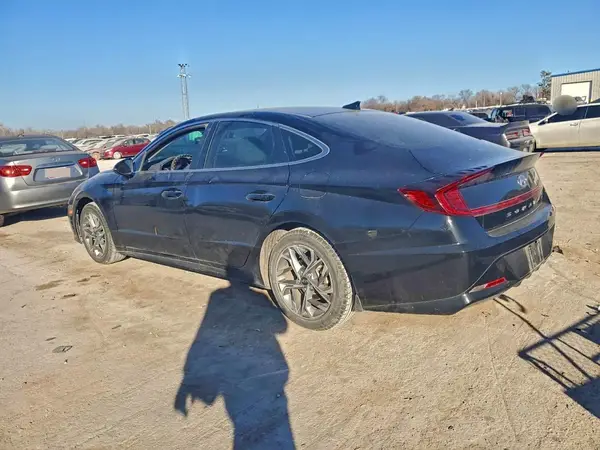 5NPEL4JAXMH065684 2021 HYUNDAI SONATA - Image 2