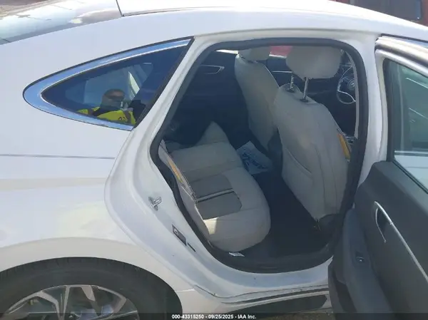 5NPEL4JAXMH068097 2021 HYUNDAI SONATA - Image 8