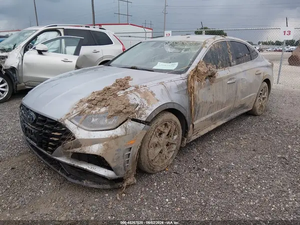 5NPEL4JAXMH112728 2021 HYUNDAI SONATA - Image 2
