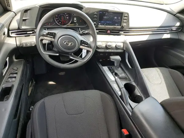 5NPLL4AG0MH028770 2021 HYUNDAI ELANTRA - Image 8