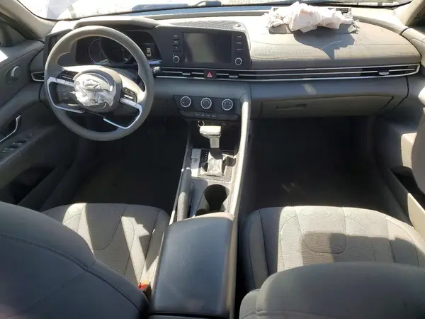 5NPLL4AG0MH039798 2021 HYUNDAI ELANTRA - Image 8