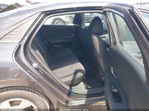 5NPLL4AG0MH040014 2021 HYUNDAI ELANTRA - Image 8