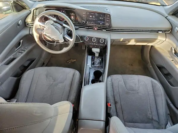 5NPLL4AG0MH041051 2021 HYUNDAI ELANTRA - Image 8