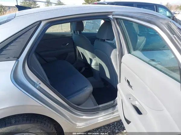 5NPLL4AG0MH049358 2021 HYUNDAI ELANTRA - Image 8