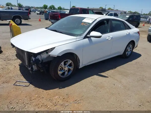 5NPLL4AG0PH094997 2023 HYUNDAI ELANTRA - Image 2