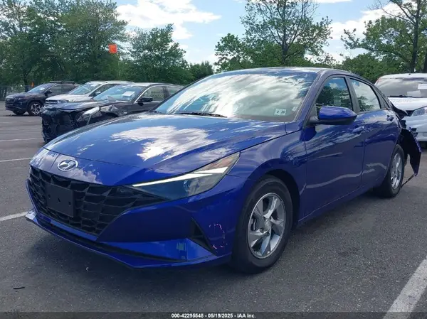 5NPLL4AG1MH014697 2021 HYUNDAI ELANTRA - Image 2