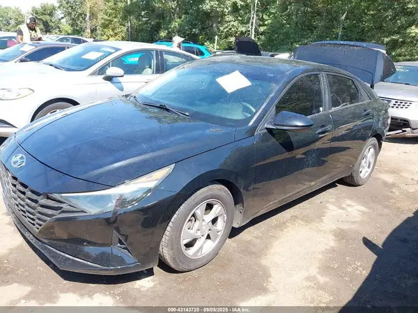 5NPLL4AG1MH015171 2021 HYUNDAI ELANTRA - Image 2