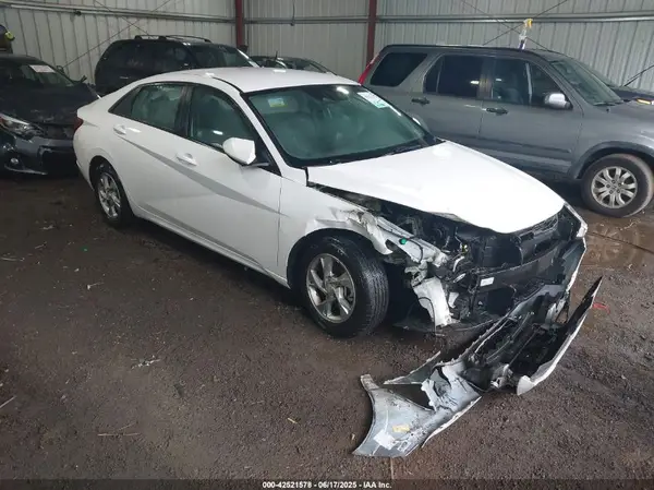 5NPLL4AG1MH015865 2021 HYUNDAI ELANTRA - Image 1