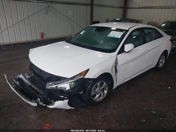5NPLL4AG1MH015865 2021 HYUNDAI ELANTRA - Image 2