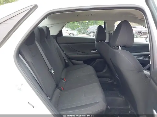 5NPLL4AG1MH025344 2021 HYUNDAI ELANTRA - Image 8