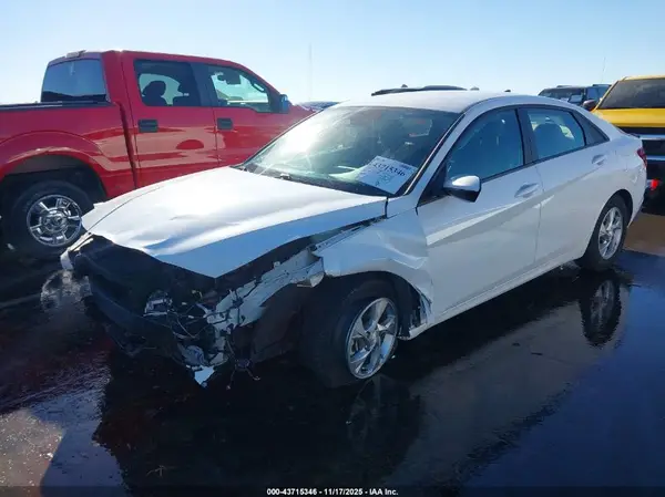 5NPLL4AG1MH040362 2021 HYUNDAI ELANTRA - Image 2