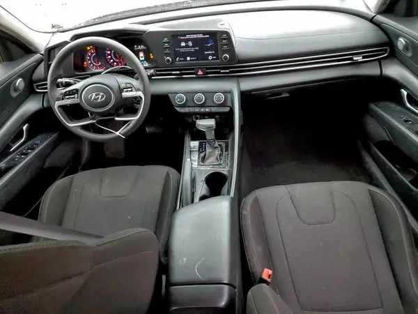 5NPLL4AG1MH041799 2021 HYUNDAI ELANTRA - Image 8