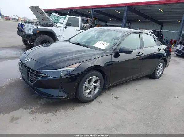 5NPLL4AG1MH043360 2021 HYUNDAI ELANTRA - Image 2