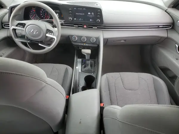 5NPLL4AG1NH062122 2022 HYUNDAI ELANTRA - Image 8