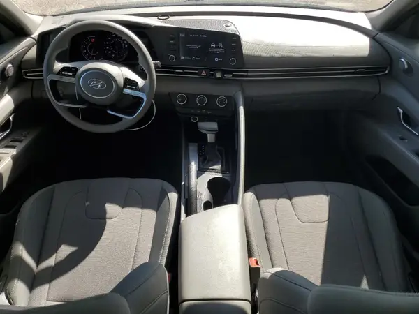 5NPLL4AG1NH085013 2022 HYUNDAI ELANTRA - Image 8