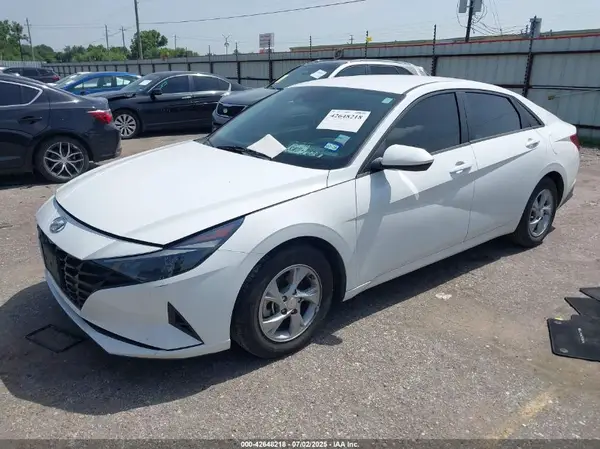 5NPLL4AG1PH109006 2023 HYUNDAI ELANTRA - Image 2