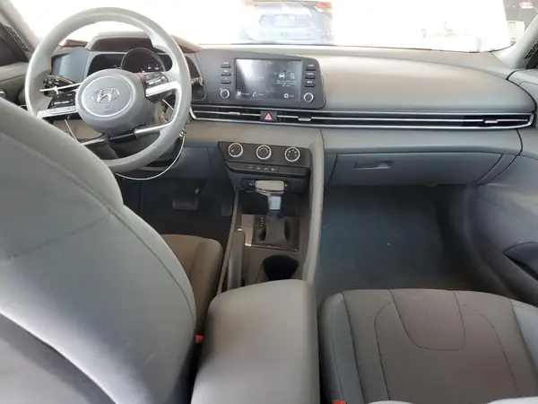 5NPLL4AG2MH013929 2021 HYUNDAI ELANTRA - Image 8