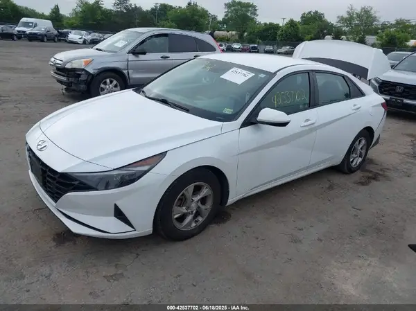 5NPLL4AG2MH015857 2021 HYUNDAI ELANTRA - Image 2