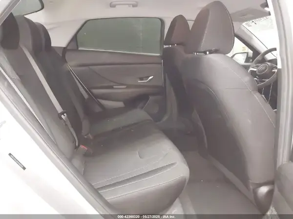 5NPLL4AG2MH024123 2021 HYUNDAI ELANTRA - Image 8