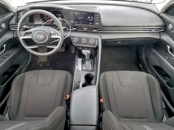 5NPLL4AG2MH038135 2021 HYUNDAI ELANTRA - Image 8