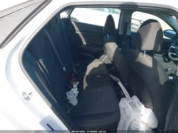 5NPLL4AG2MH041438 2021 HYUNDAI ELANTRA - Image 8