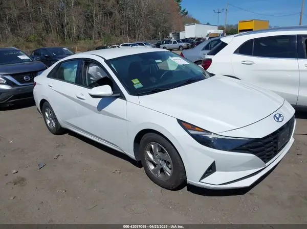 5NPLL4AG2MH045859 2021 HYUNDAI ELANTRA - Image 1