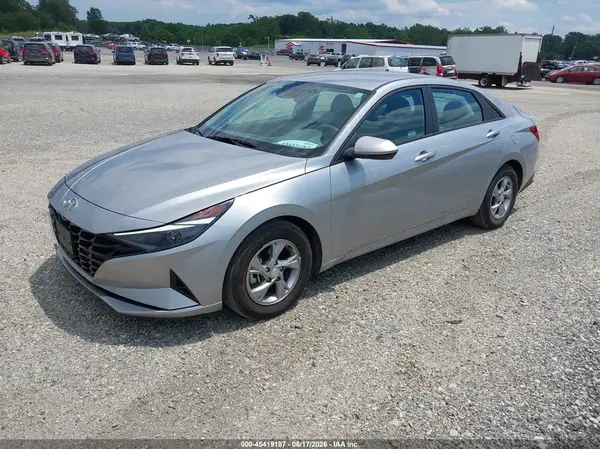 5NPLL4AG2MH046140 2021 HYUNDAI ELANTRA - Image 2