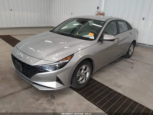 5NPLL4AG2MH047210 2021 HYUNDAI ELANTRA - Image 2