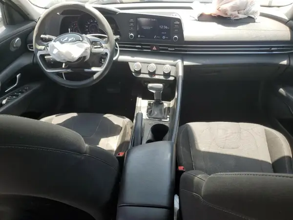 5NPLL4AG2MH050673 2021 HYUNDAI ELANTRA - Image 8