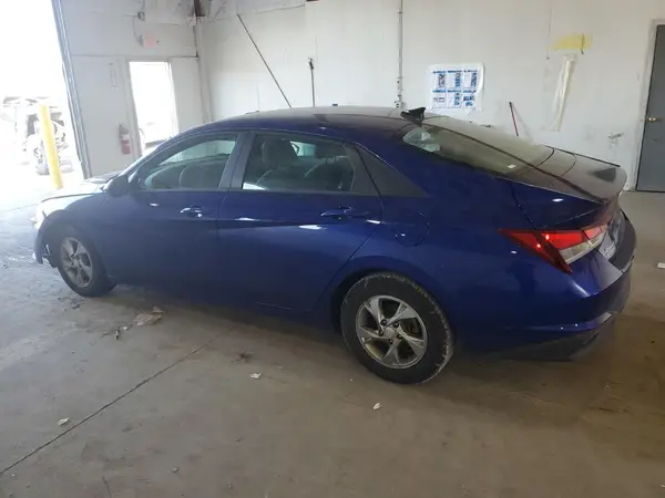 5NPLL4AG2NH062520 2022 HYUNDAI ELANTRA - Image 2