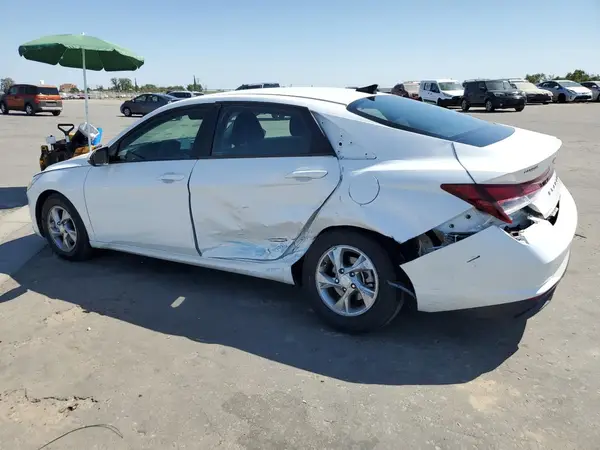 5NPLL4AG2NH074425 2022 HYUNDAI ELANTRA - Image 2