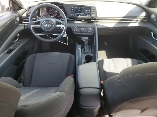 5NPLL4AG2NH074425 2022 HYUNDAI ELANTRA - Image 8