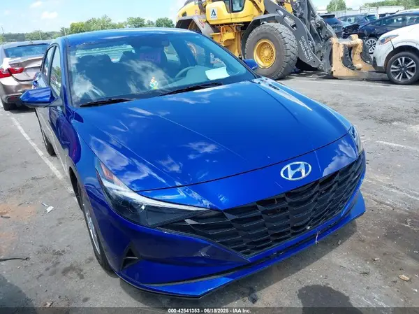 5NPLL4AG2PH112867 2023 HYUNDAI ELANTRA - Image 1