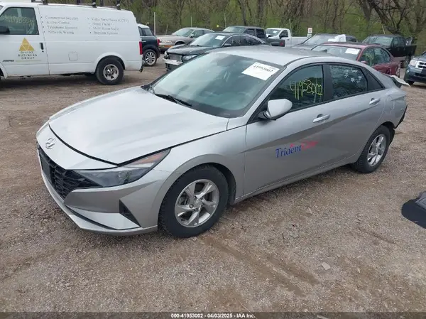 5NPLL4AG3MH015933 2021 HYUNDAI ELANTRA - Image 2