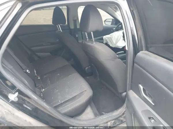 5NPLL4AG3MH037320 2021 HYUNDAI ELANTRA - Image 8