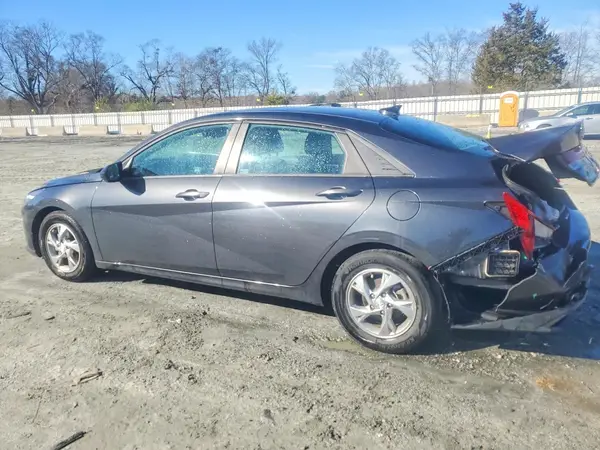 5NPLL4AG3MH040766 2021 HYUNDAI ELANTRA - Image 2