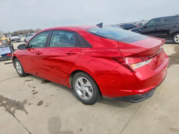 5NPLL4AG3MH043733 2021 HYUNDAI ELANTRA - Image 2