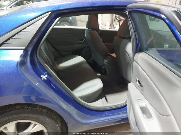 5NPLL4AG3MH049421 2021 HYUNDAI ELANTRA - Image 8