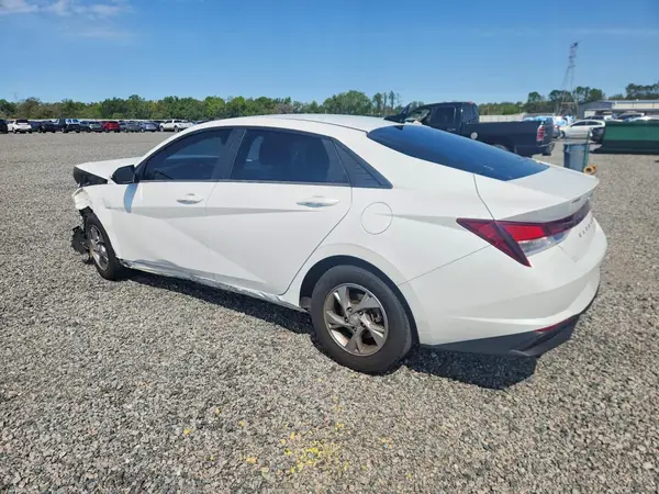 5NPLL4AG3NH057360 2022 HYUNDAI ELANTRA - Image 2