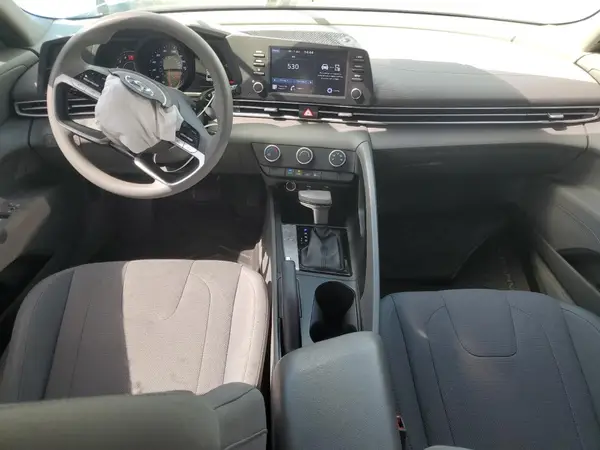 5NPLL4AG3NH057360 2022 HYUNDAI ELANTRA - Image 8