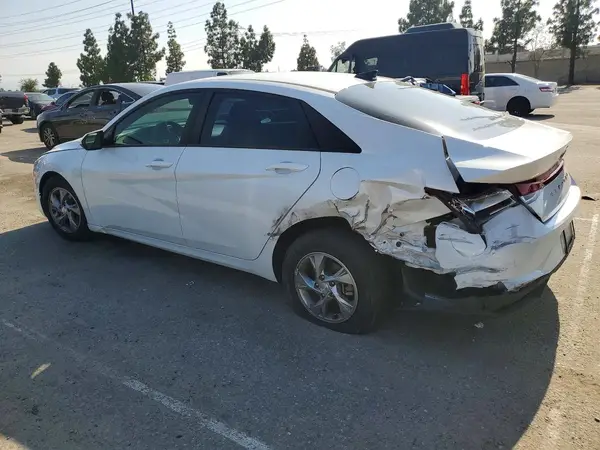 5NPLL4AG3NH062008 2022 HYUNDAI ELANTRA - Image 2