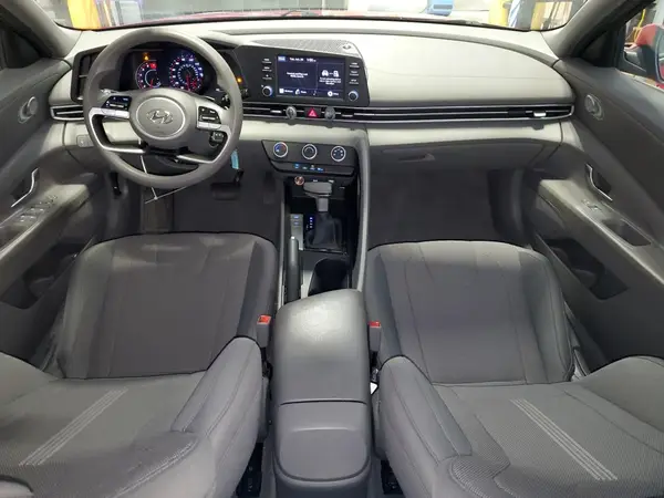 5NPLL4AG3NH077057 2022 HYUNDAI ELANTRA - Image 8
