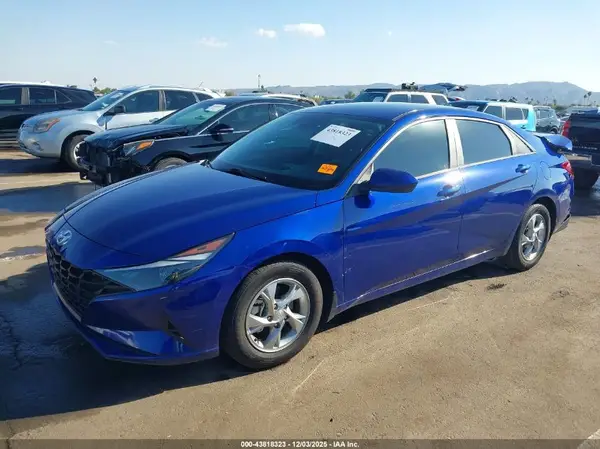 5NPLL4AG3PH119522 2023 HYUNDAI ELANTRA - Image 2
