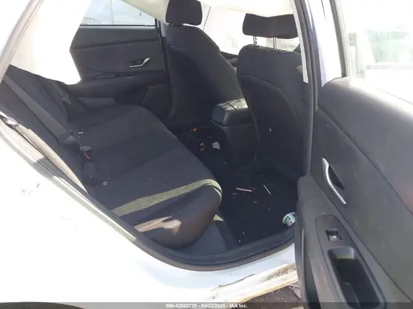 5NPLL4AG4MH011020 2021 HYUNDAI ELANTRA - Image 8