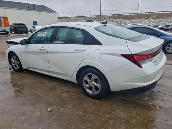 5NPLL4AG4MH015567 2021 HYUNDAI ELANTRA - Image 2