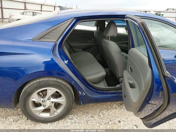 5NPLL4AG4MH032482 2021 HYUNDAI ELANTRA - Image 8