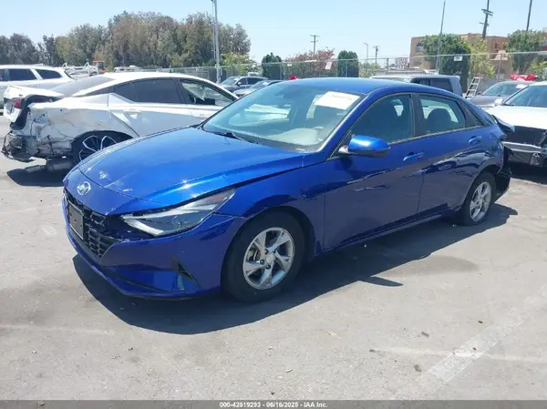 5NPLL4AG4MH037374 2021 HYUNDAI ELANTRA - Image 2