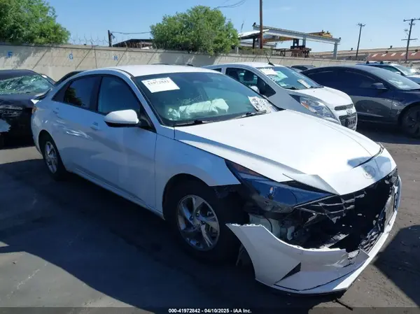5NPLL4AG4MH039397 2021 HYUNDAI ELANTRA - Image 1