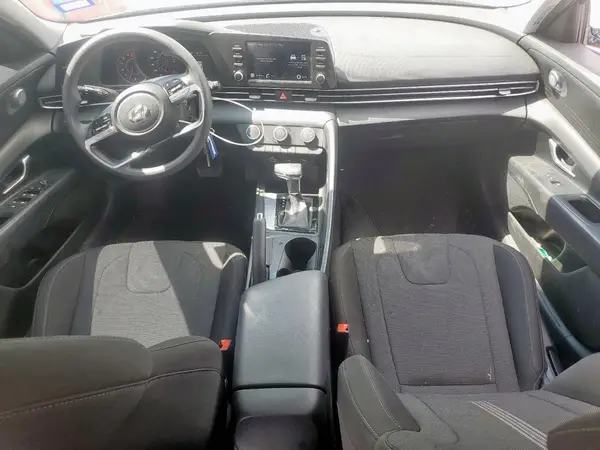 5NPLL4AG4MH052313 2021 HYUNDAI ELANTRA - Image 8