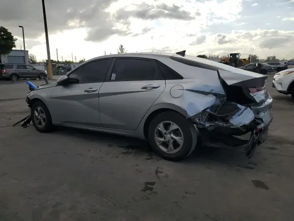 5NPLL4AG4NH061188 2022 HYUNDAI ELANTRA - Image 2